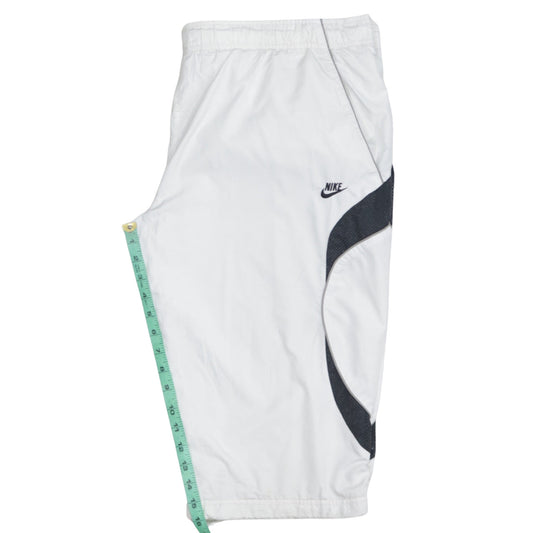 Nike Men's White L Regular Fit Sports Sweat Shorts