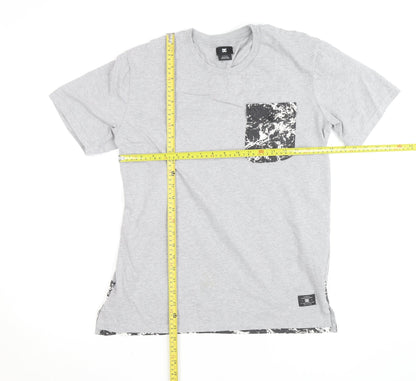 DC Shoes Men's Grey Crew Neck Short Sleeve T-Shirt L
