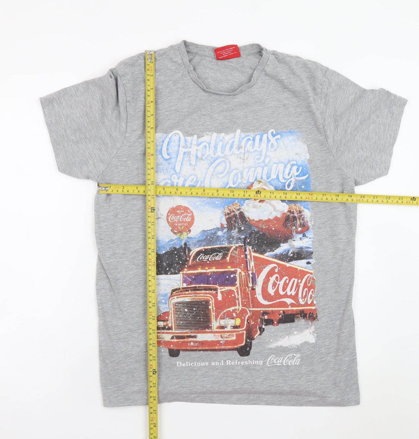 Coca-Cola Men's Grey Christmas Truck Graphic T-Shirt XL