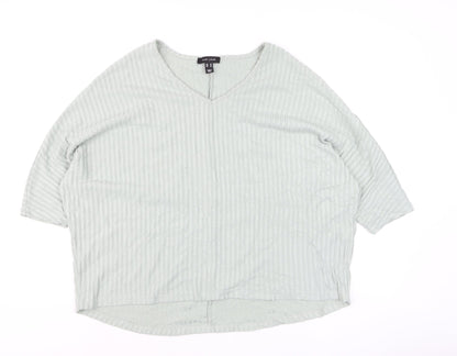 New Look Women’s Green V-Neck Relaxed Knit Jumper Size M