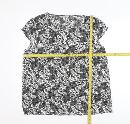 Peacocks Women's Black Heart Print Short Sleeve Blouse Size 16