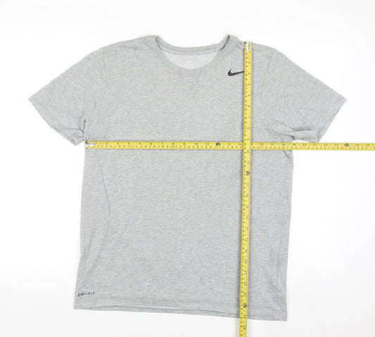 Nike Men's Grey Dri-Fit Athletic Short Sleeve Crew Neck T-Shirt M