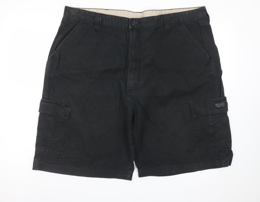 Wrangler Men Black Cargo Shorts Size XL 42in Cotton Workwear