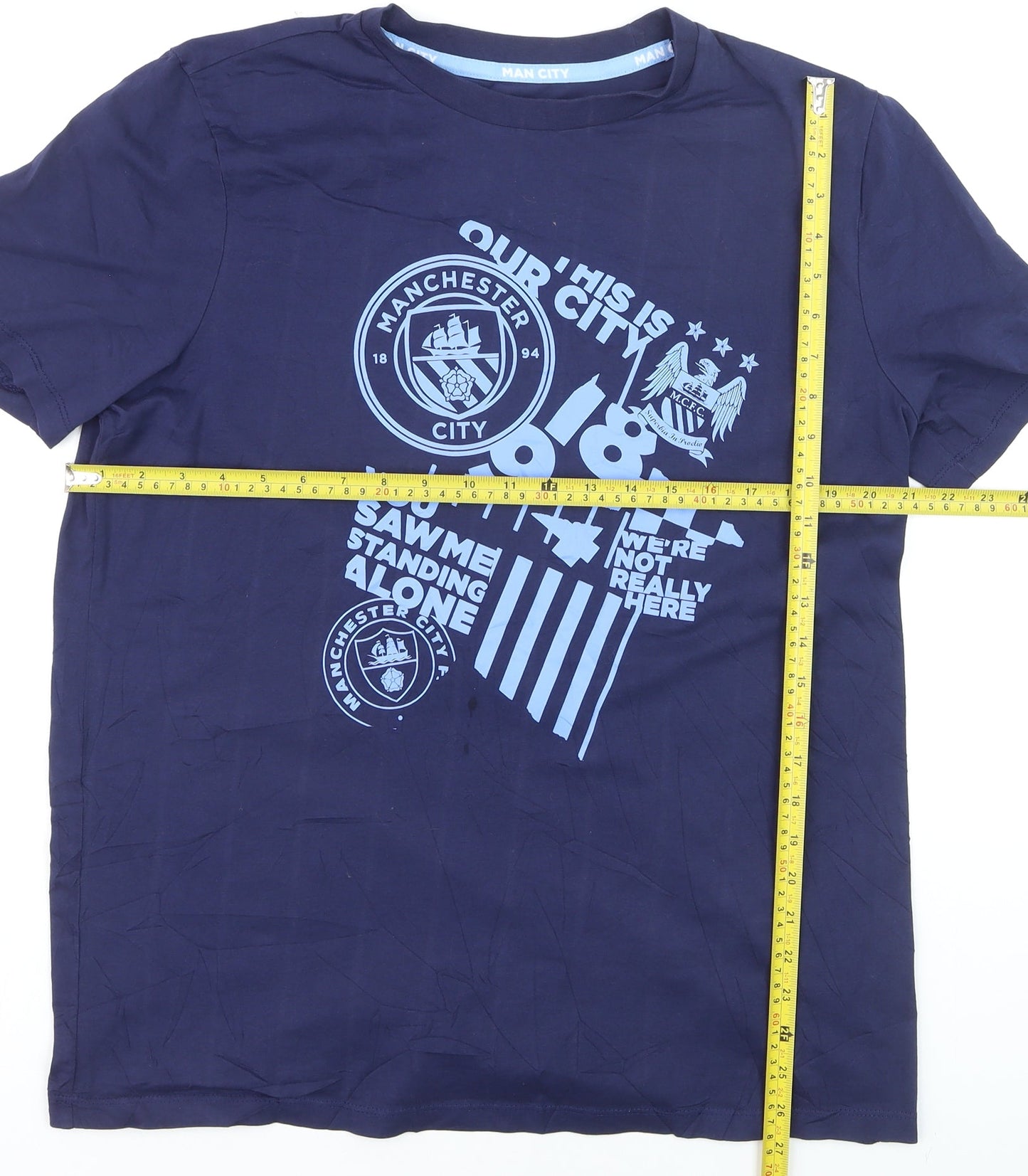 Manchester City Men's Navy Blue Graphic Short Sleeve T-Shirt L