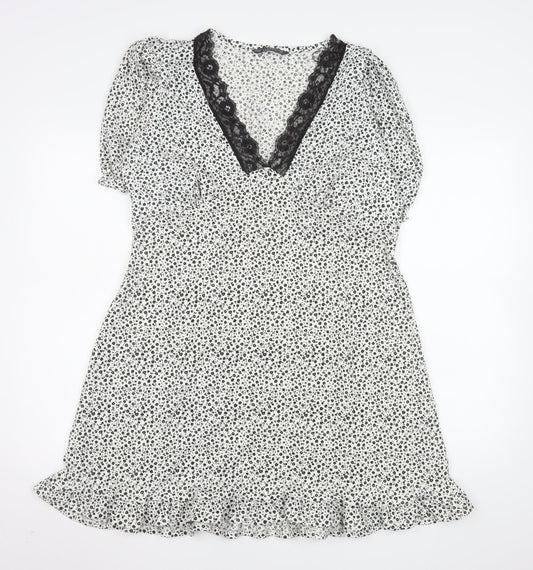 Dunnes Stores Women's White Floral Lace Trim Fit & Flare Dress Size 18
