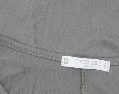 Tresics Women’s Grey Cold Shoulder Short Sleeve Relaxed Jersey Top Size M