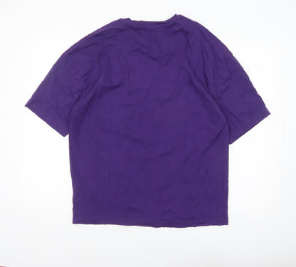 Bershka Men’s Purple Pokémon Mew Graphic T-Shirt XS