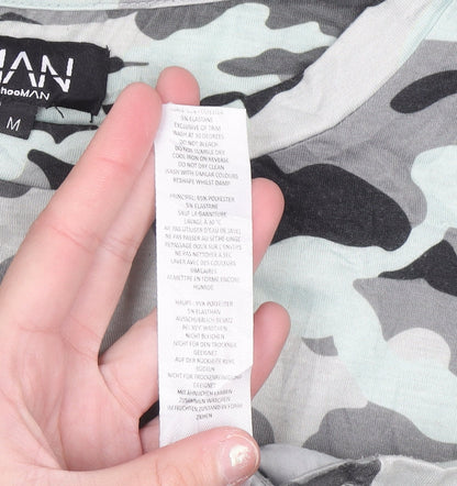 boohooMAN Men's Grey Camouflage Short Sleeve Crew Neck T-Shirt M