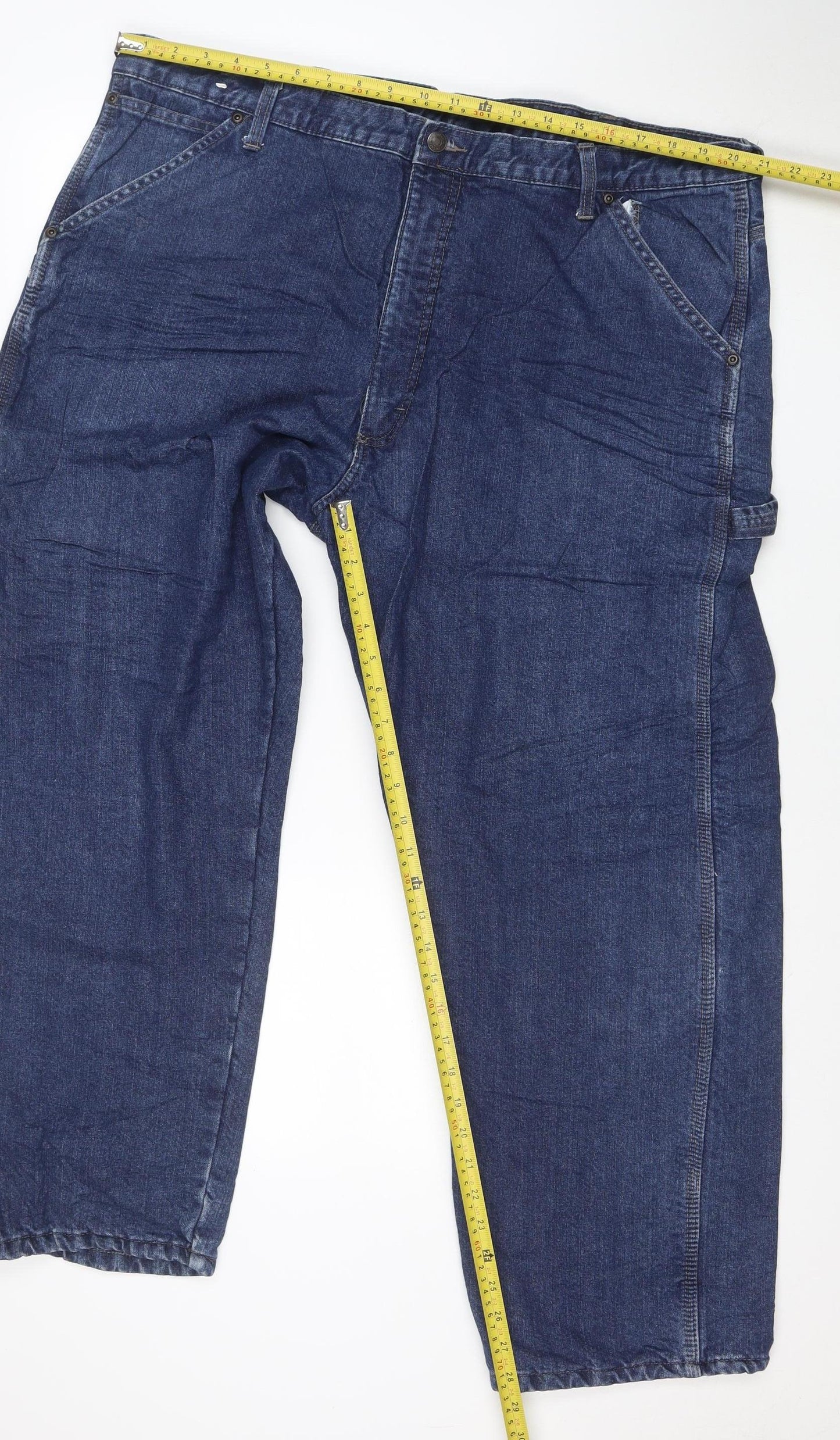 Wrangler Men's Blue Relaxed Straight Fit Jeans 42x30