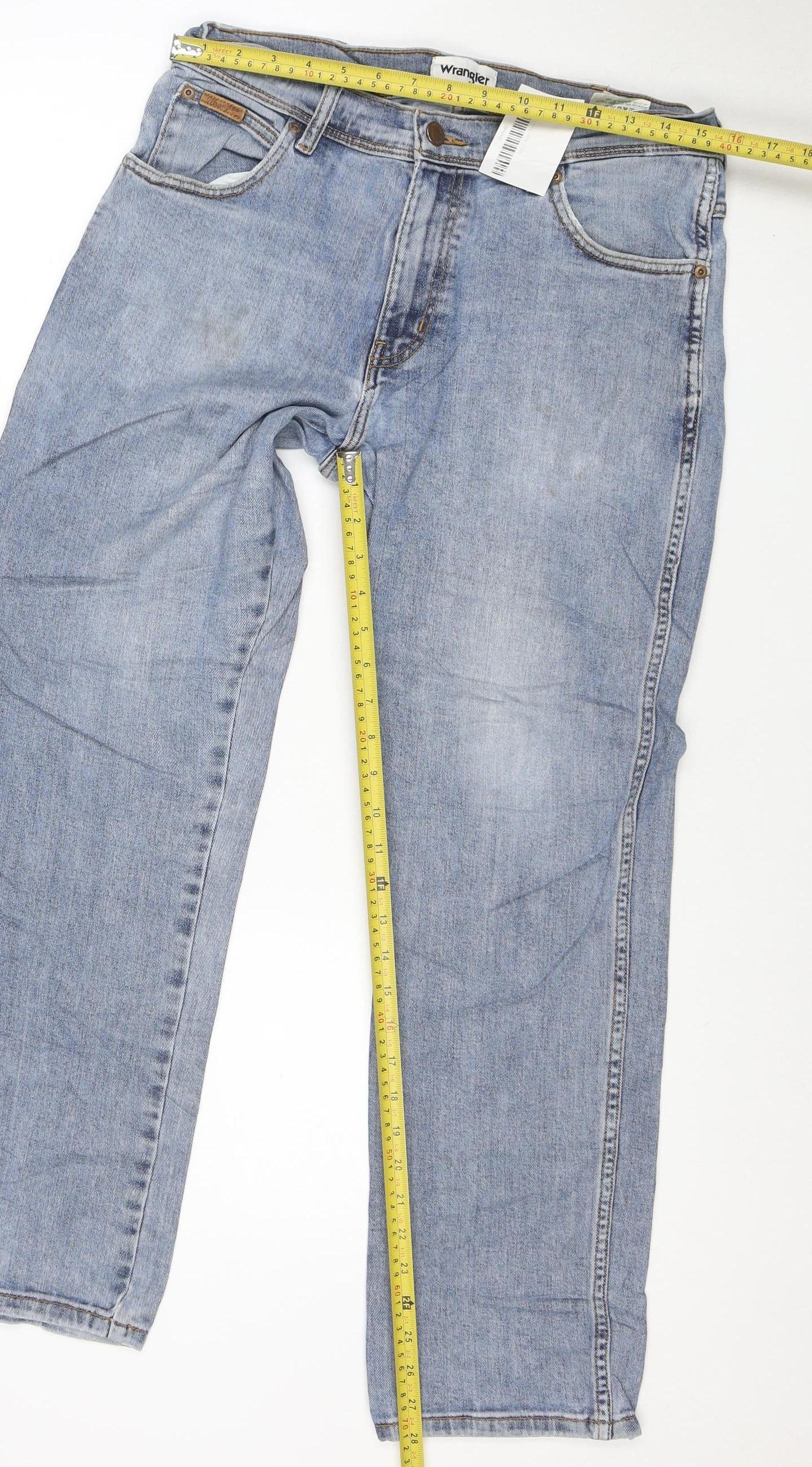 Wrangler Men's Blue Regular Fit Straight Jeans W32 L30 Texas