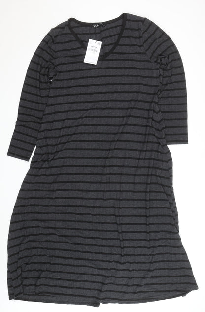 Yours Clothing Women’s Grey Striped A-Line Knee Length Dress Size 22-24