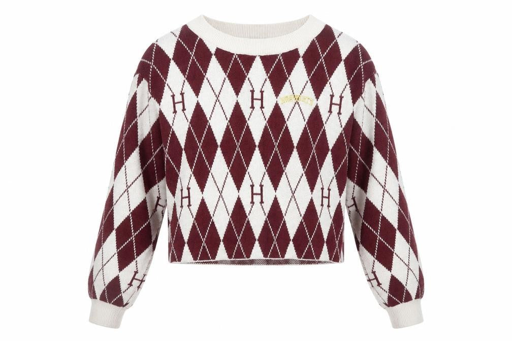 Front view of H&M Teens Red Argyle Harry Potter Knit Jumper, size 10, Crew Neck