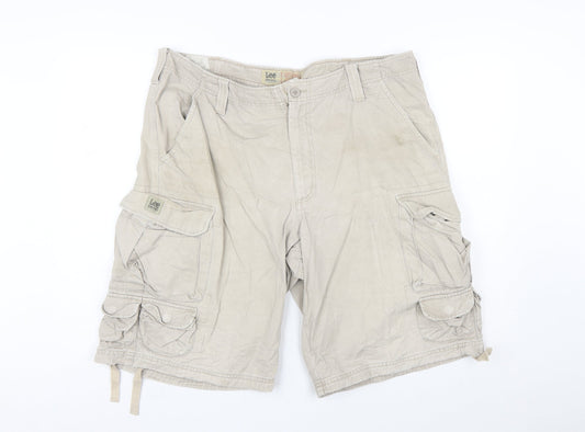 Lee Dungarees Men's Beige Cotton Cargo Shorts Size 36 Regular Fit