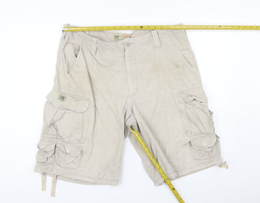 Lee Dungarees Men's Beige Cotton Cargo Shorts Size 36 Regular Fit