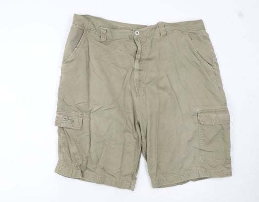 WRG Jean Co Men Beige Cargo Shorts Size 40 Cotton Casual