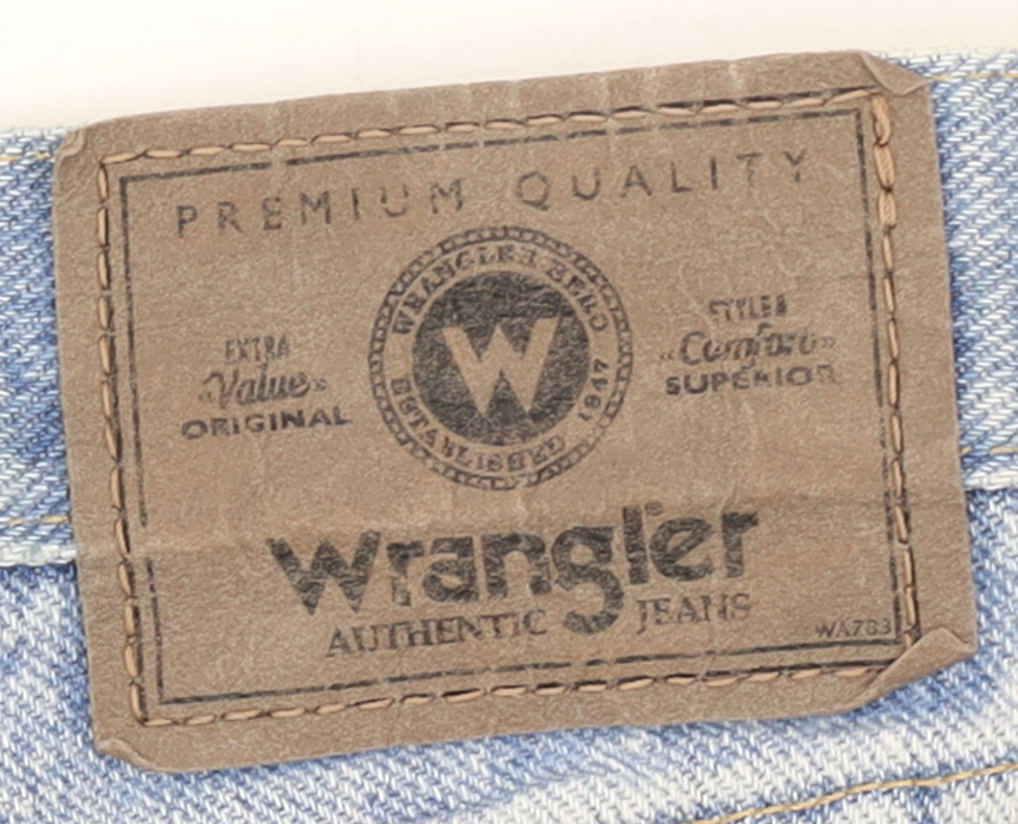 Wrangler Men's Blue Denim Light Wash Regular Fit Chino Shorts 38in