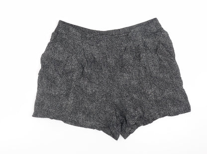 H&M Women’s Black Printed Viscose Chino Shorts Size 12