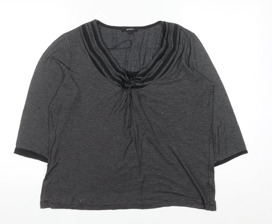 Mystify Women's Grey 3/4 Sleeve V-Neck Tunic Blouse Size L