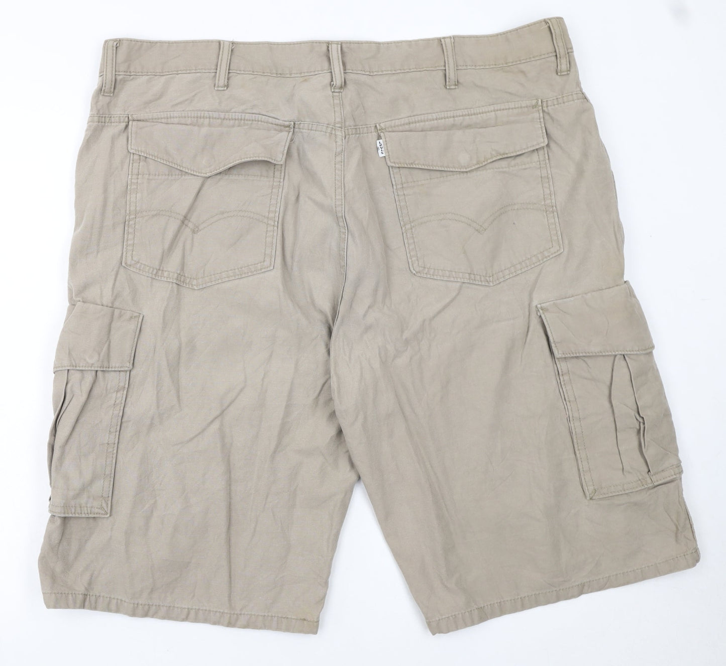 Levi's Men's Beige Cargo Shorts Size 42 Regular Fit Cotton