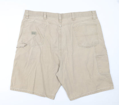 Wrangler Men's Beige Cargo Shorts Size 46 Cotton Utility Workwear