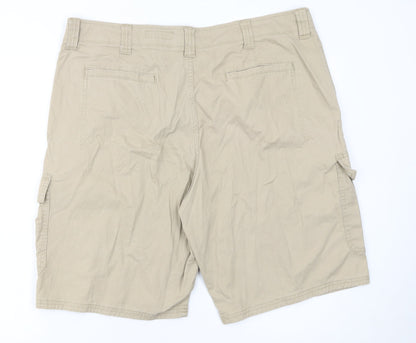 Wrangler Men's Beige Cargo Shorts Size 36 Relaxed Fit Cotton