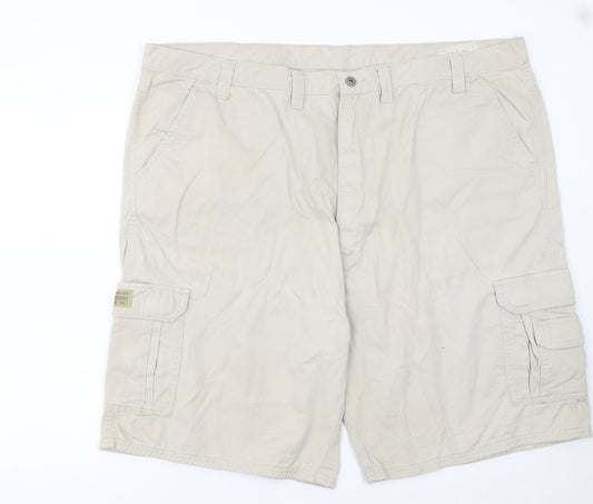 Wrangler Originals Men's Beige Cargo Shorts Size 46 Cotton Casual