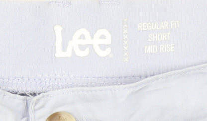 Lee Women's Light Blue Cargo Shorts Size 18M Regular Fit Mid Rise Cotton Blend