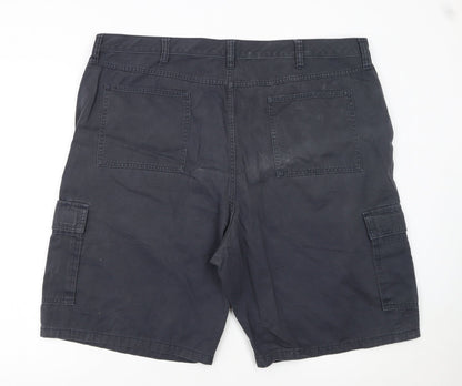 Wrangler Men's Black Cargo Shorts Size 42 Regular Cotton Workwear