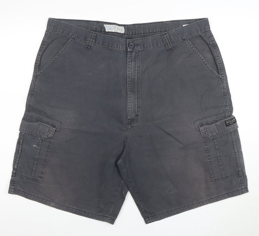 Wrangler Men’s Grey Cargo Shorts Size 42 Regular Fit Cotton Blend