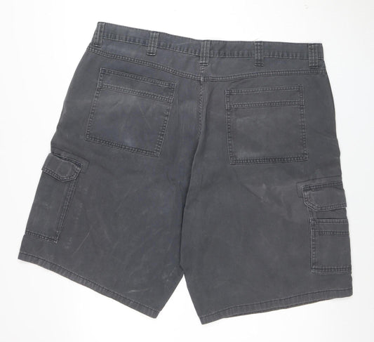 Wrangler Men’s Grey Cargo Shorts Size 42 Regular Fit Cotton Blend
