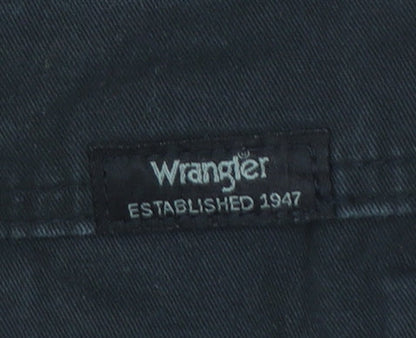Wrangler Men's Black Cargo Shorts Size 32 Regular Cotton Stretch