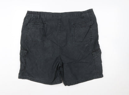 Wrangler Men's Black Cargo Shorts Size 44 Cotton Casual Workwear