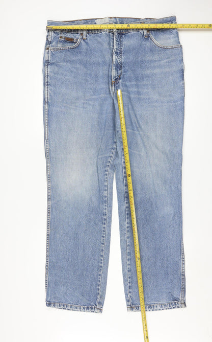 Wrangler Men's Blue Straight Leg Jeans 40x32 Cotton Denim Classic Fit