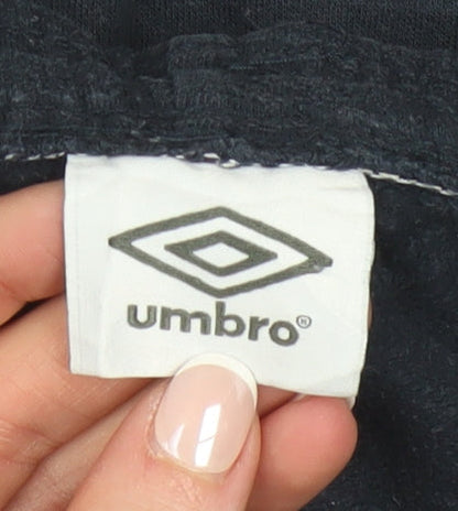 Umbro Men's Black Medium Track Pants Regular Fit Lightweight