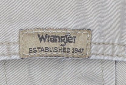 Wrangler Men Beige Cargo Shorts Size 44 Regular Cotton Canvas