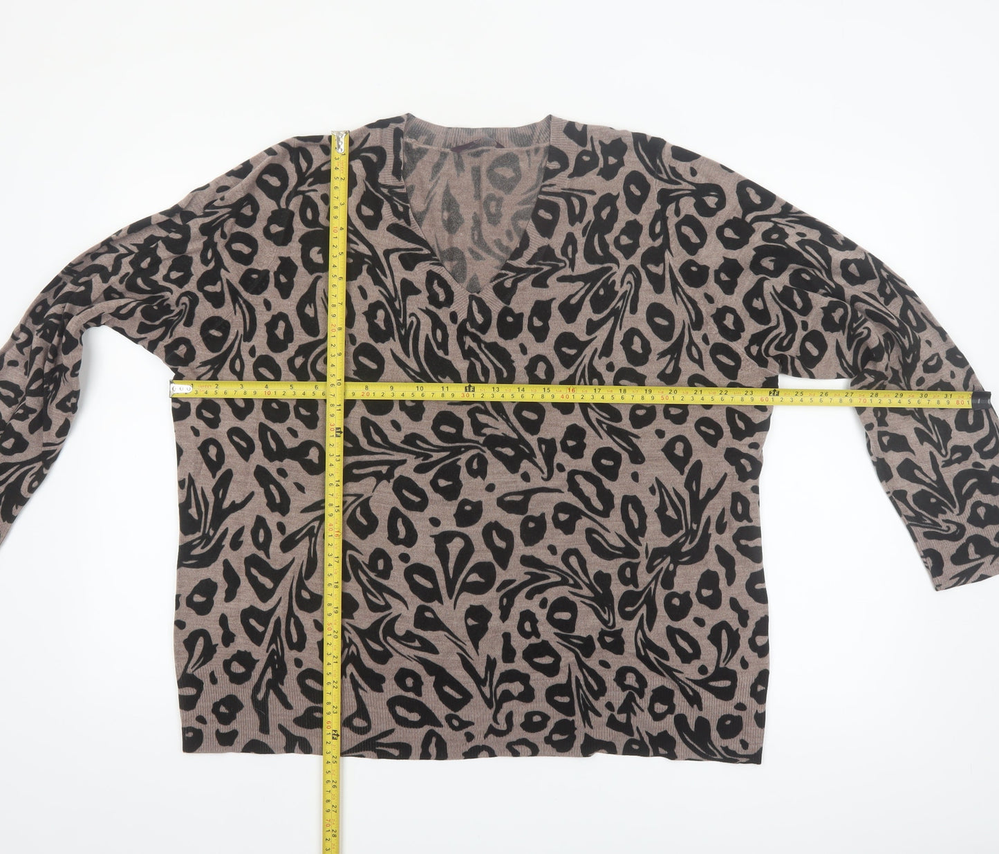 Evans Women Brown Leopard Print V-Neck Acrylic Jumper Size 22/24