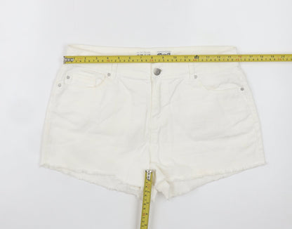 Denim Co. Women's White Size 10 Cut-Off Cotton Shorts