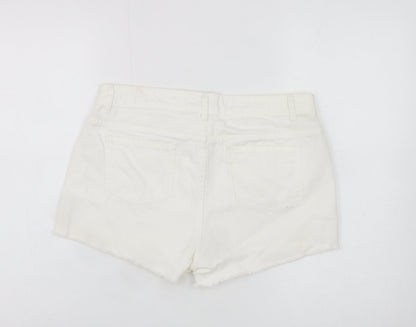 Denim Co. Women's White Size 10 Cut-Off Cotton Shorts