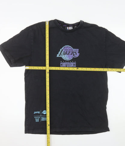 NBA Los Angeles Lakers Men's Black XS Graphic Basketball T-Shirt
