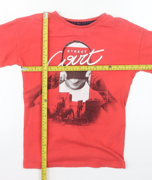 Nukutavake Boys Red Street Graphic T-Shirt Size 10 Years