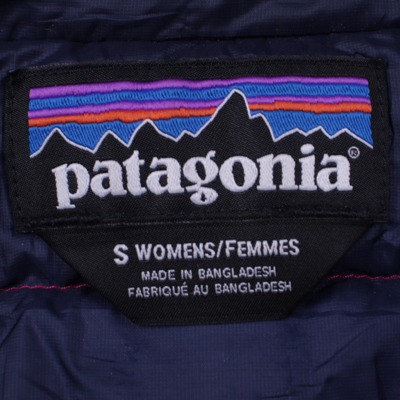 Patagonia Womens Pink Hooded Puffer Jacket Small - Lightweight Insulated