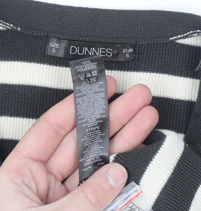 Dunnes Women’s Black Stripe Sleeveless V-Neck Button Cardigan Size S