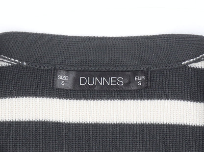 Dunnes Women’s Black Stripe Sleeveless V-Neck Button Cardigan Size S