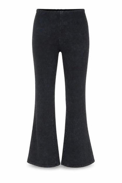 Reclaimed Vintage Women's Black Flared Leggings Size 10