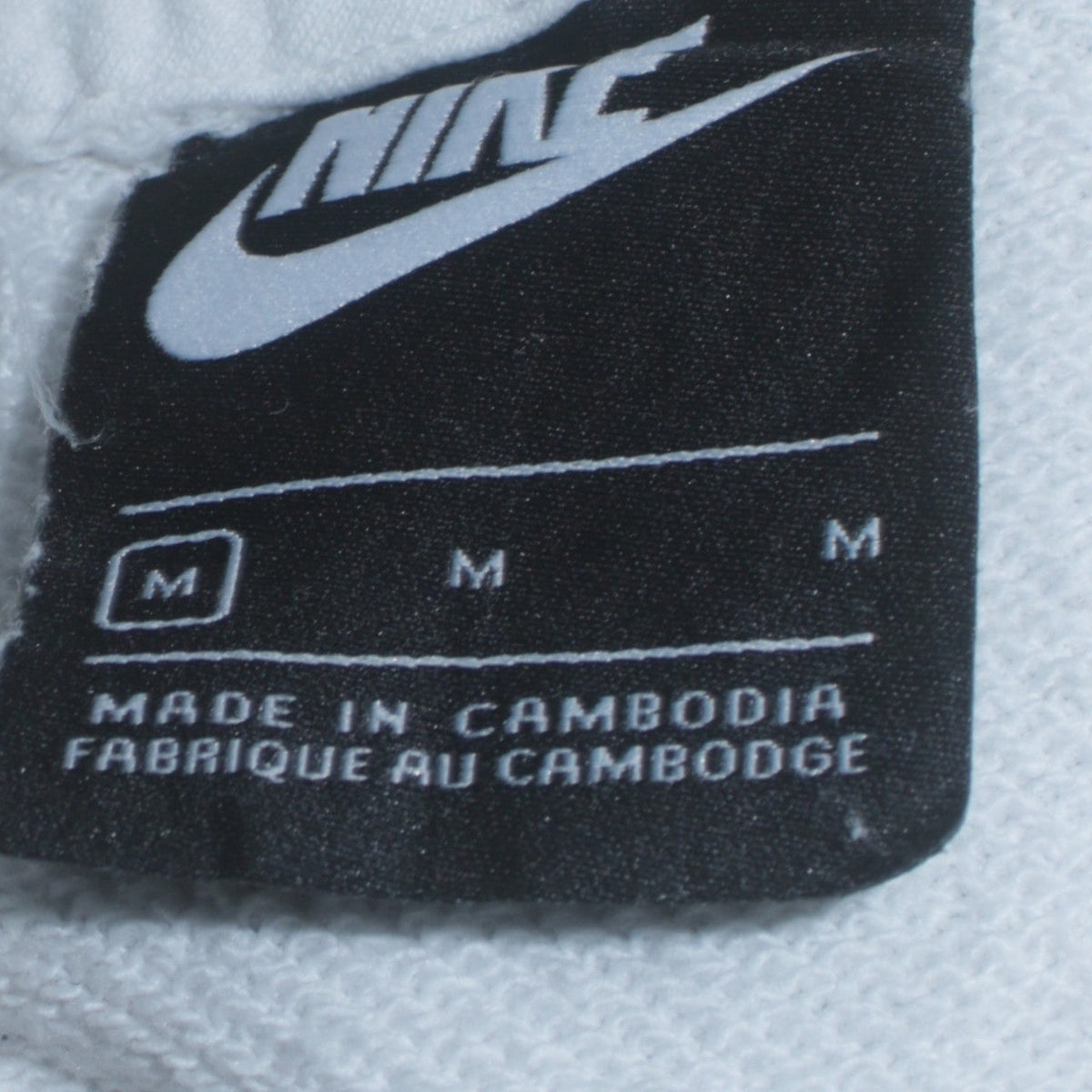Nike Womens White Medium Pullover Hoodie with Logo Print