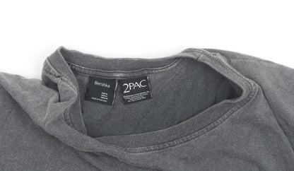 Bershka Men's Grey Tupac Shakur Graphic Band T-Shirt Size M