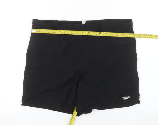 Speedo Men's Black M Athletic Swim Shorts Elastic Waist Quick Dry