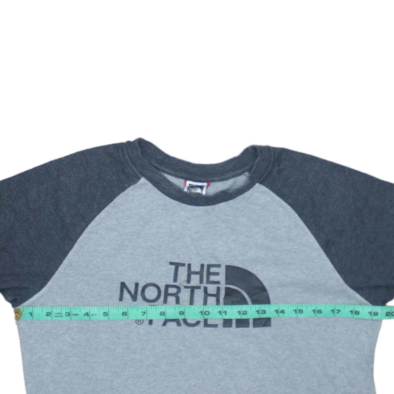 The North Face Men's Grey Short Sleeve Crew Neck T-Shirt Size S