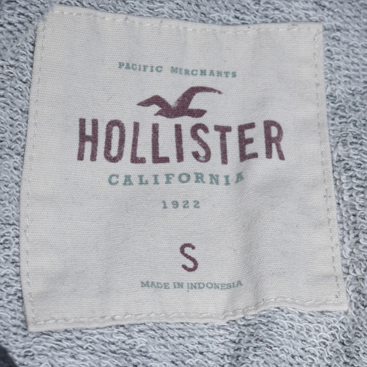 Hollister Women’s Grey Pullover Hoodie Small Graphic Print Cotton Blend