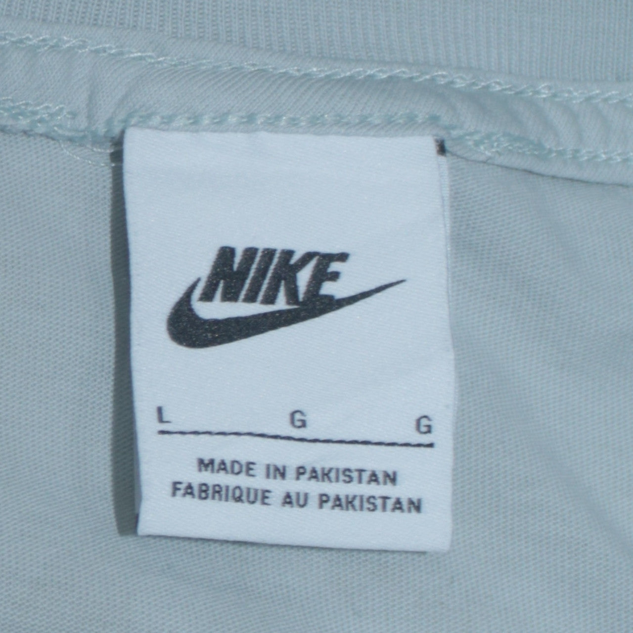 Nike Men's Grey Logo Short Sleeve Crew Neck T-Shirt Size L
